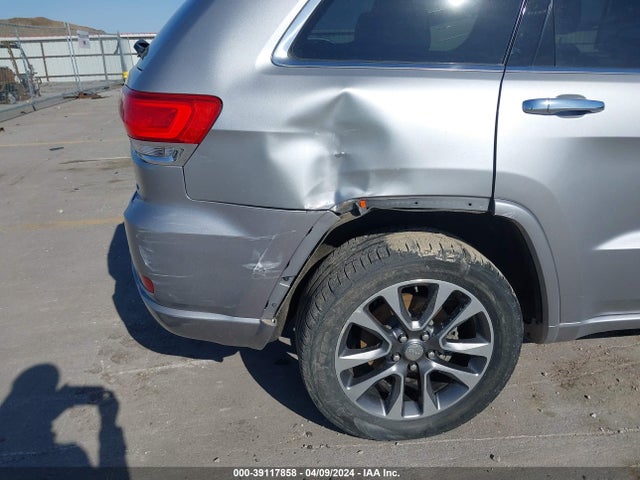 1C4RJFCGXHC706662 Jeep Grand Cherokee Overland 4x4