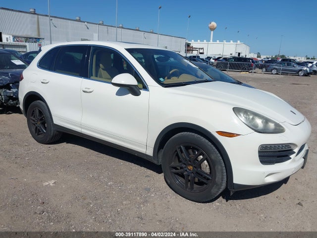 2011 PORSCHE CAYENNE WP1AB2A26BLA42022 Photo 0