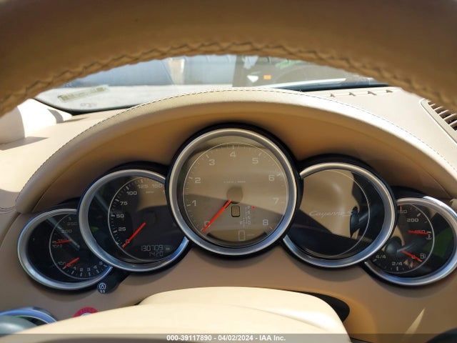 2011 PORSCHE CAYENNE WP1AB2A26BLA42022 Photo 6