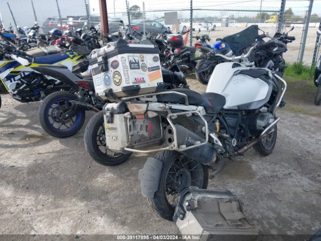 2015 BMW R1200 WB10A1203FZ097759 Photo 3