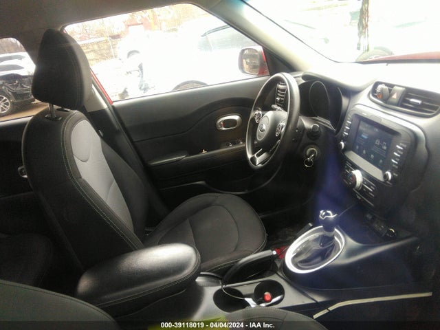 KIA SOUL + 2018 KNDJP3A58J7517230 Image 5