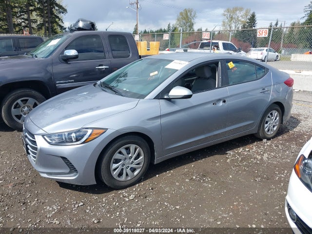 Hyundai ELANTRA SE 2017 5NPD74LF5HH180269 Image 2
