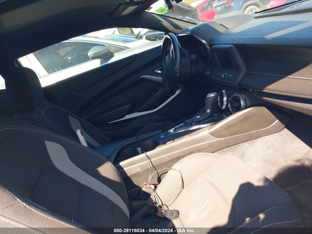 Chevrolet Camaro 1lt 2017 1G1FB1RX7H0170743 Image 5