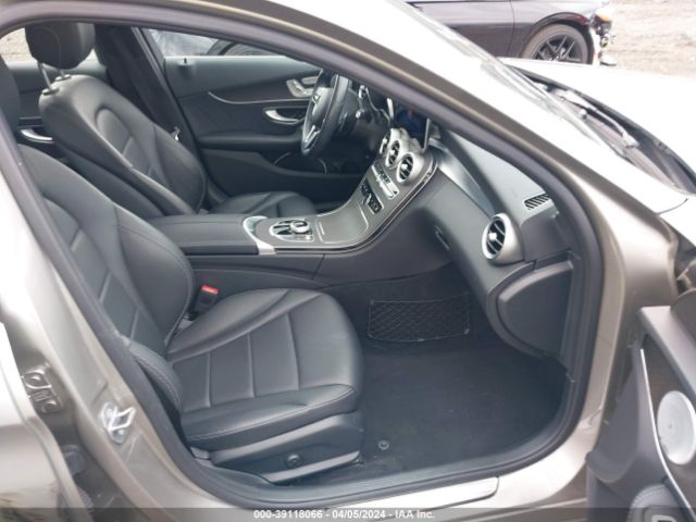 55SWF8EB3LU326882 Mercedes-Benz C 300 4matic