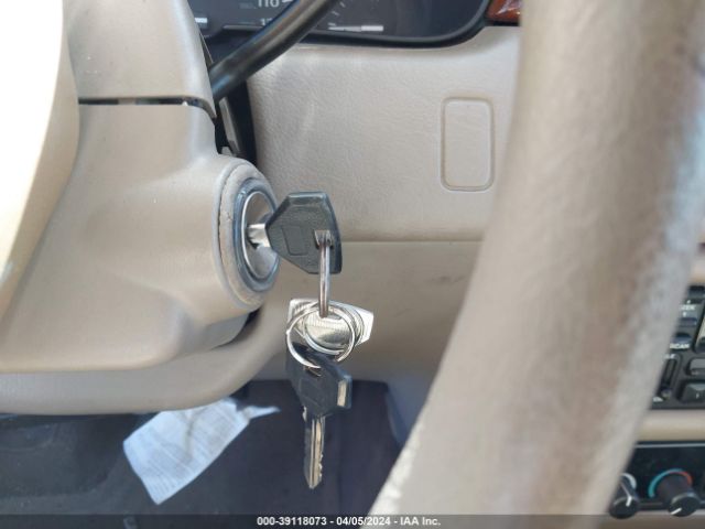 1994 CHRYSLER NEW YORKER 2C3ED46FXRH595062 Photo 10