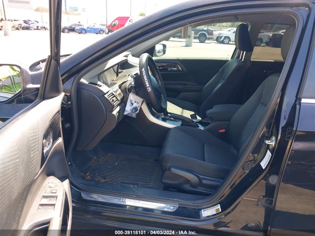 Honda ACCORD LX 2017 1HGCR2F3XHA181390 Image 5