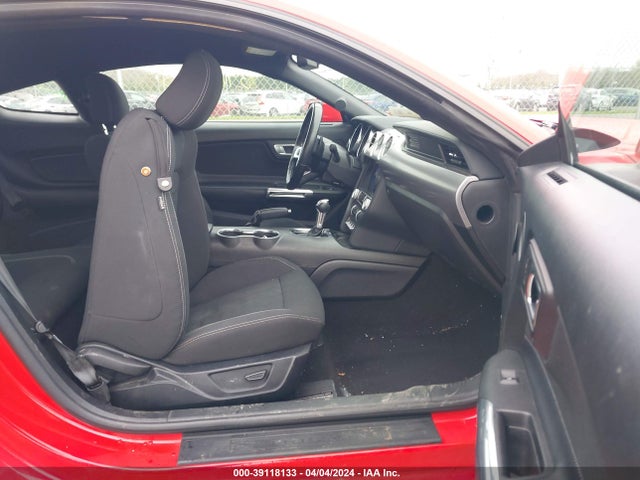 Ford Mustang Ecoboost Fastback 2020 1FA6P8TH3L5149747 Image 5