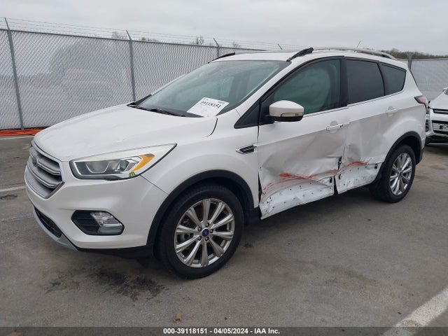 Ford Escape Titanium 2017 1FMCU0J95HUC08941 Image 2