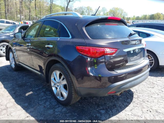 JN8CS1MU3FM381813 Infiniti QX70
