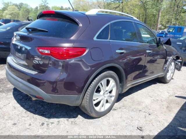 JN8CS1MU3FM381813 Infiniti QX70