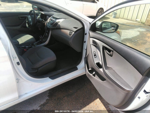 Hyundai ELANTRA SE 2015 5NPDH4AE8FH584820 Image 15