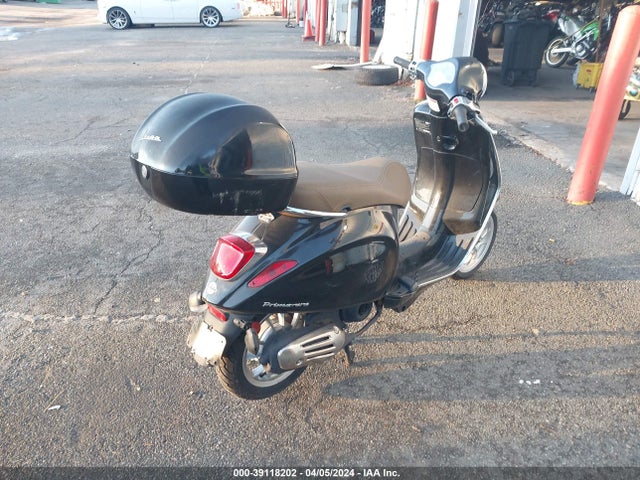 2020 Vespa Primavera50 4vie მანქანა იყიდება აუქციონზე, vin: ZAPCAV6B8L5100076, აუქციონის ნომერი: 39118202