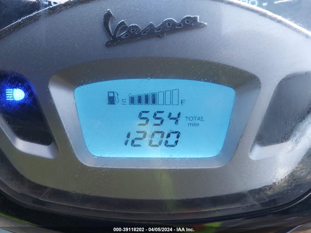 2020 Vespa Primavera50 4vie მანქანა იყიდება აუქციონზე, vin: ZAPCAV6B8L5100076, აუქციონის ნომერი: 39118202