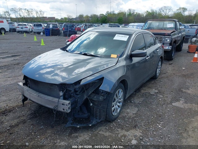 Nissan Altima 2.5 S 2017 1N4AL3APXHC202823 Image 2