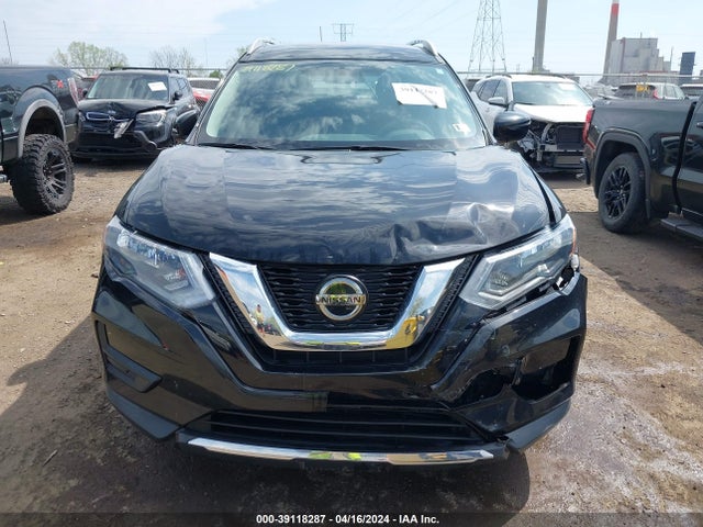 Nissan ROGUE SV 2018 5N1AT2MV9JC815709 Image 12