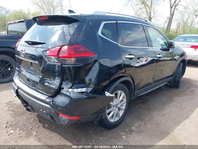 Nissan ROGUE SV 2018 5N1AT2MV9JC815709 Image 4