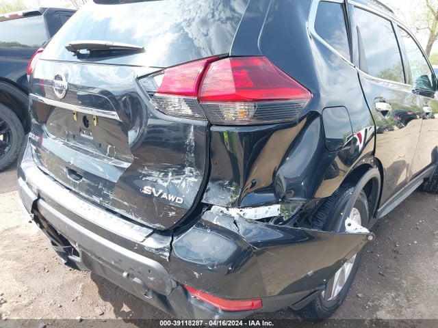 Nissan ROGUE SV 2018 5N1AT2MV9JC815709 Image 6