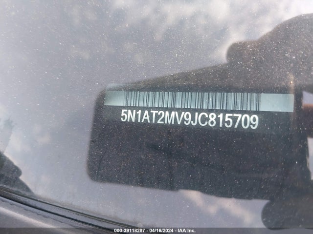 Nissan ROGUE SV 2018 5N1AT2MV9JC815709 Image 9