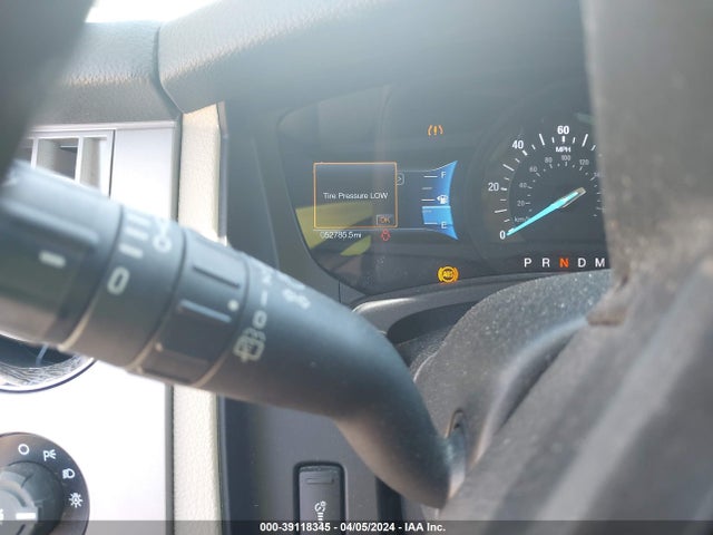 Ford Expedition Limited 2017 1FMJU1KT7HEA54153 Image 7
