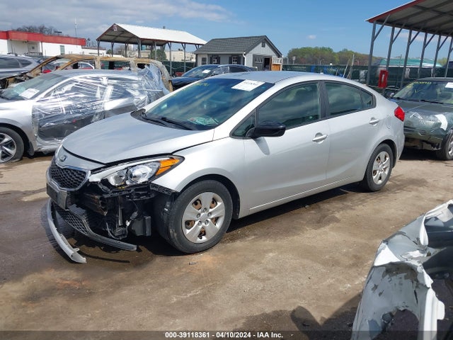 KIA FORTE LX 2015 KNAFX4A67F5358611 Image 2
