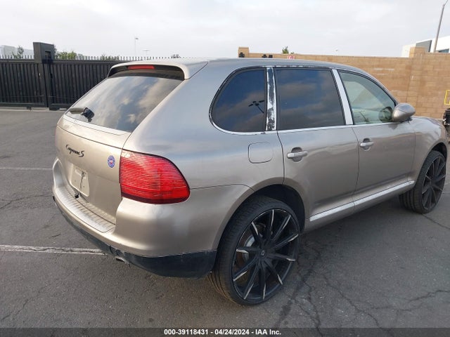 2006 PORSCHE CAYENNE WP1AA29P96LA24798 Photo 3