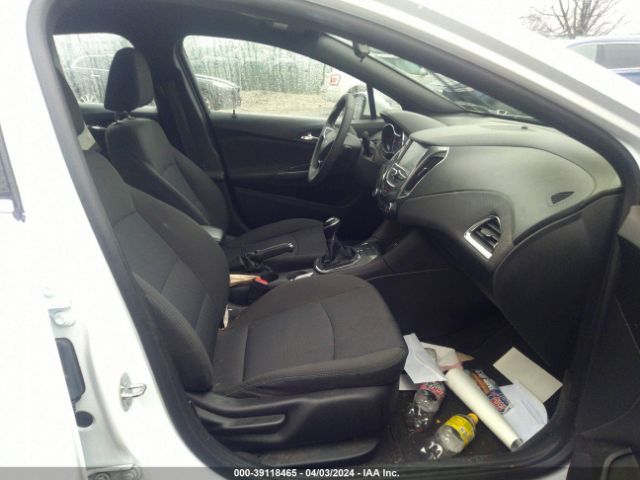 1G1BD5SM0J7100529 Chevrolet Cruze Lt Manual