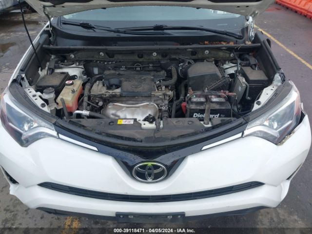 JTMZFREV9HJ131433 Toyota RAV4 LE