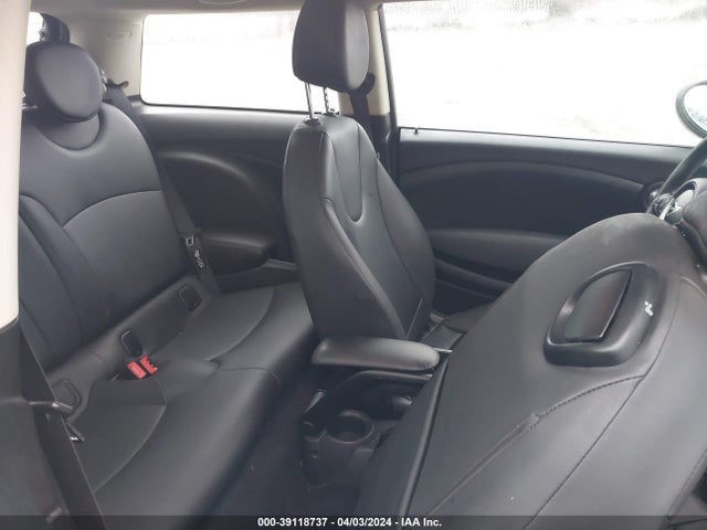 2011 MINI COOPER WMWSU3C58BT097971 Photo 7
