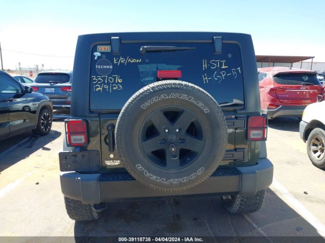 1C4BJWDG2FL658362 Jeep Wrangler Unlimited Sport