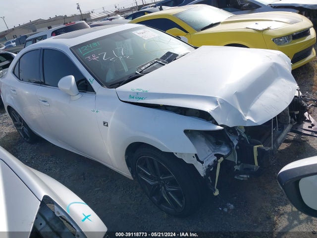 Lexus IS 200T 2016 JTHBA1D29G5026132 Image 1
