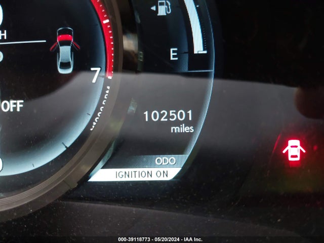 Lexus IS 200T 2016 JTHBA1D29G5026132 Image 7