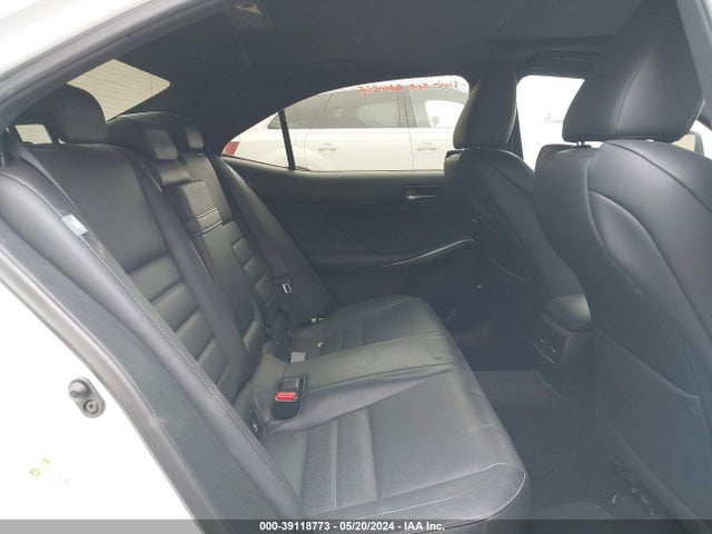 Lexus IS 200T 2016 JTHBA1D29G5026132 Image 8
