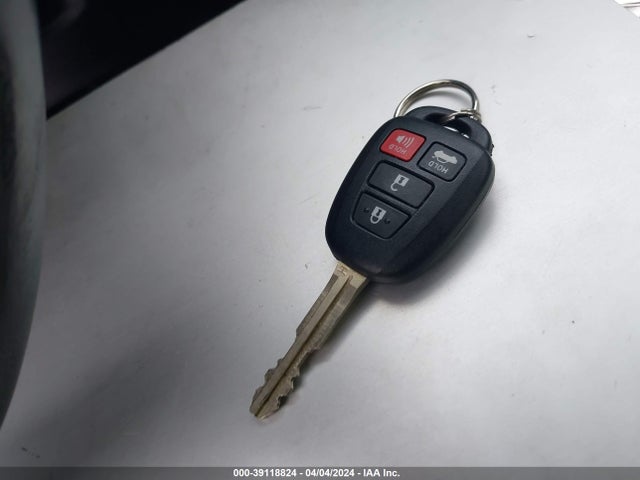 Toyota Corolla S Plus 2014 5YFBURHE8EP160769 Image 11