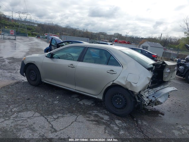 Toyota CAMRY LE 2014 4T4BF1FK0ER355886 Image 3