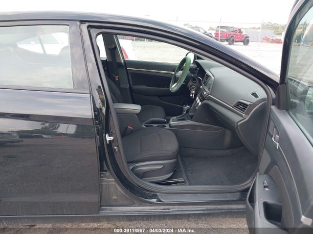 Hyundai ELANTRA SEL 2019 5NPD84LF4KH488621 Image 5