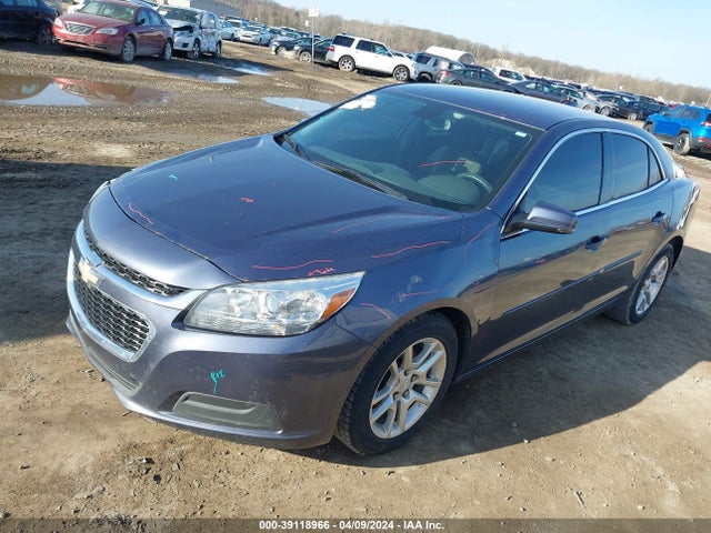 Chevrolet MALIBU 1LT 2015 1G11C5SL9FF331061 Image 2