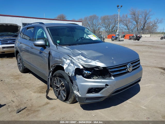 3VV2B7AX0KM182341 Volkswagen Tiguan 2.0t Se/2.0t Sel/2.0t Sel R-line/2.0t Sel R-line Black