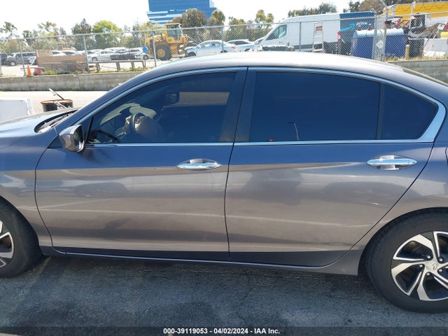 Honda ACCORD LX 2016 1HGCR2F31GA158658 Image 14