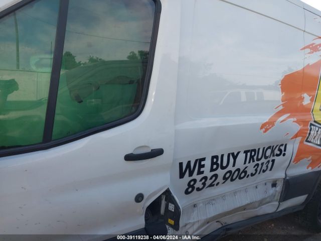 1FTYE1C87LKB33004 Ford Transit-150
