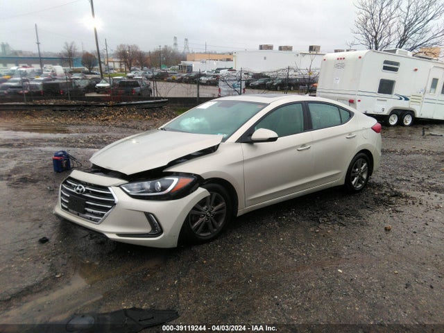 Hyundai Elantra Value Edition 2017 5NPD84LF9HH143917 Image 2