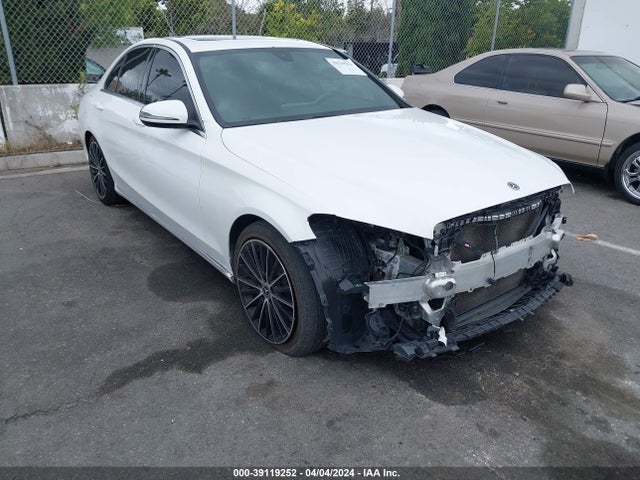 2019 55SWF8DB8KU295080 main image