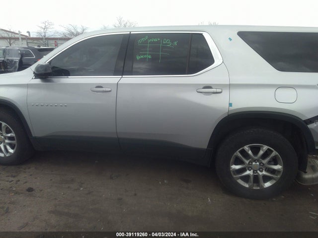 Chevrolet Traverse Ls 2019 1GNERFKW5KJ223669 Image 15