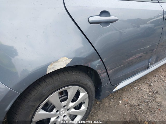 Toyota COROLLA LE 2020 JTDEPRAEXLJ043436 Image 17