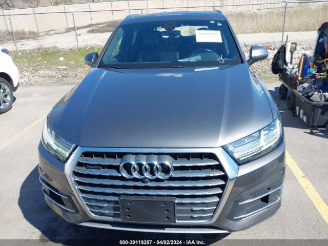 WA1LHAF70KD044022 Audi Q7 45 Premium