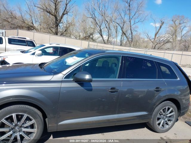 WA1LHAF70KD044022 Audi Q7 45 Premium
