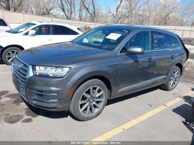 WA1LHAF70KD044022 Audi Q7 45 Premium