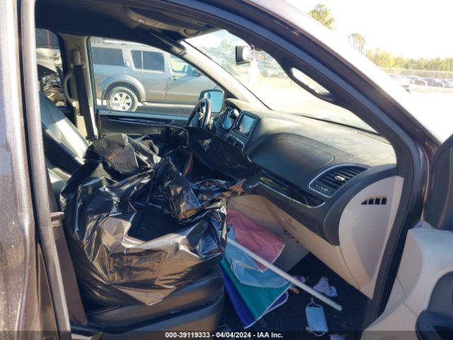2C4RDGCG4HR860496 Dodge Grand Caravan Sxt