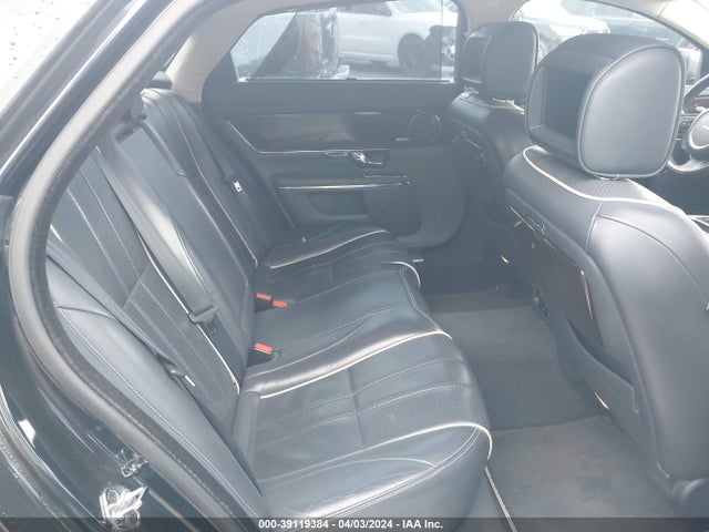 2012 JAGUAR XJ SAJWA2GB7CLV27824 Photo 7
