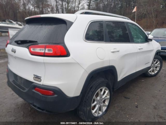 1C4PJMCB2GW162946 Jeep Cherokee Latitude