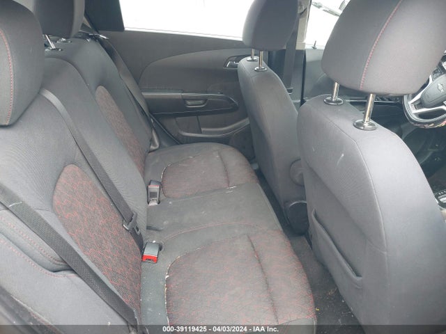1G1JD6SH0J4106837 Chevrolet Sonic Lt Auto